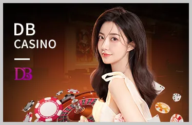Bàn Texas Hold'em với chip và quân bài